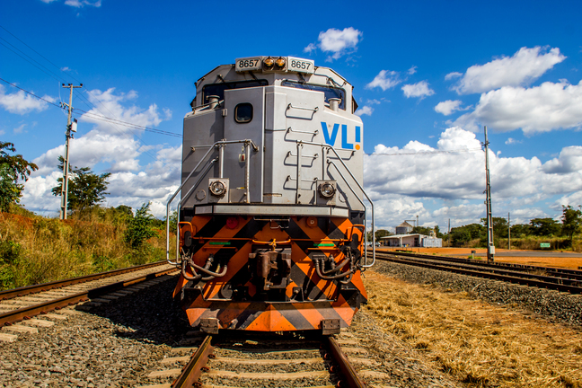A VLI, companhia de soluções logísticas que opera ferrovias, portos e terminais, foi premiada no Innovative Workplaces 2024, promovido pela MIT Technology Review Brasil. A empresa foi destacada como uma das 20 empresas mais inovadoras do país, sendo a única representante do setor de logística.